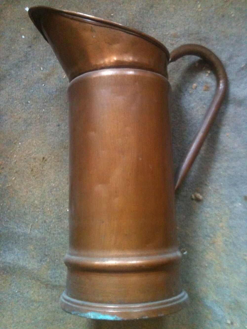 Broc en cuivre des ann&eacute;es 1950 - 1960 Décoration