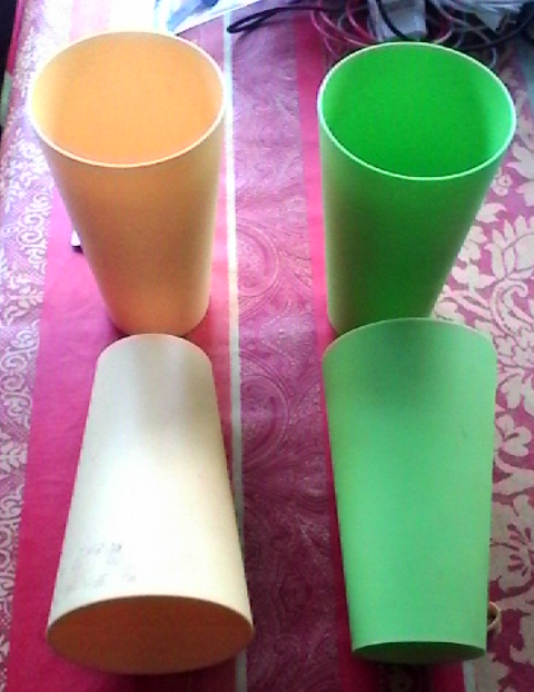 4 gobelets en plastique 4 Beauchamp (95)