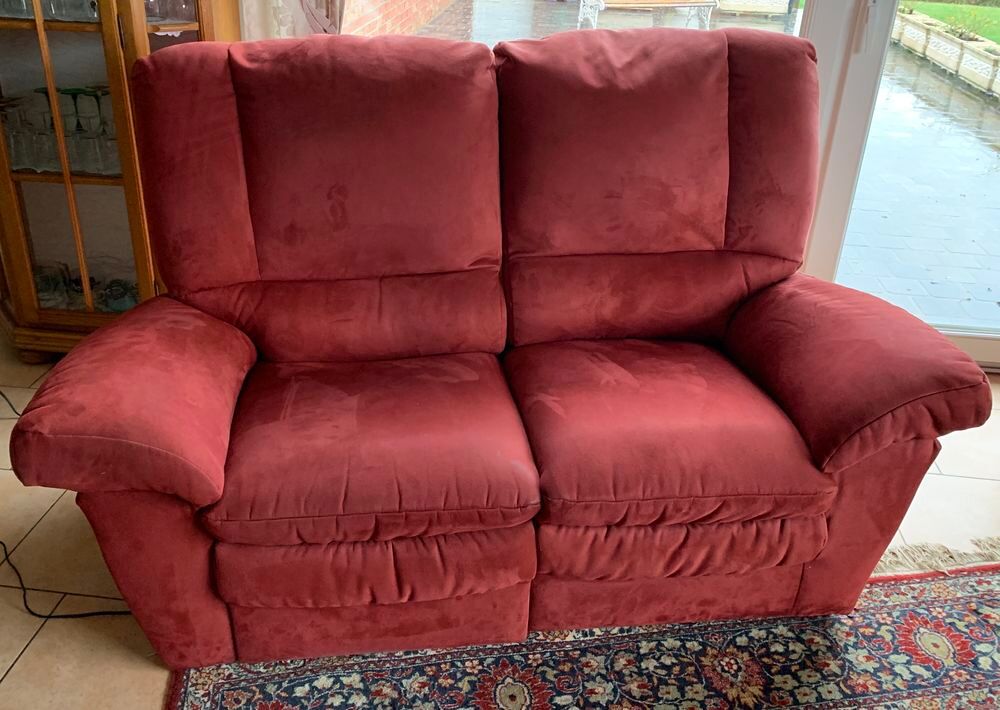 Salon de 2 canap&eacute;s et 1 fauteuil Meubles