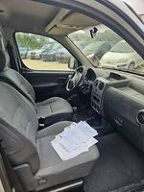 Berlingo 2.0 HDi 600 KG CONFORT (8 CV) 2006 occasion 89150 Saint-Val&eacute;rien
