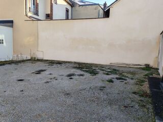  Parking / Garage � louer 