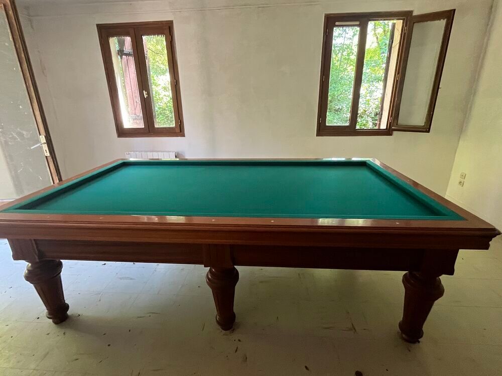 Tr&egrave;s beau billard fran&ccedil;ais Jeux / jouets