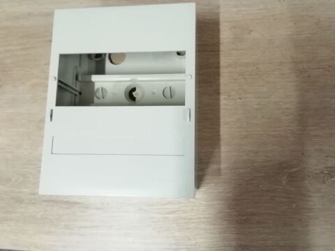 Ancien coffret modulaire Legrand 6 Modules 5 Noyelles-l�s-Vermelles (62)