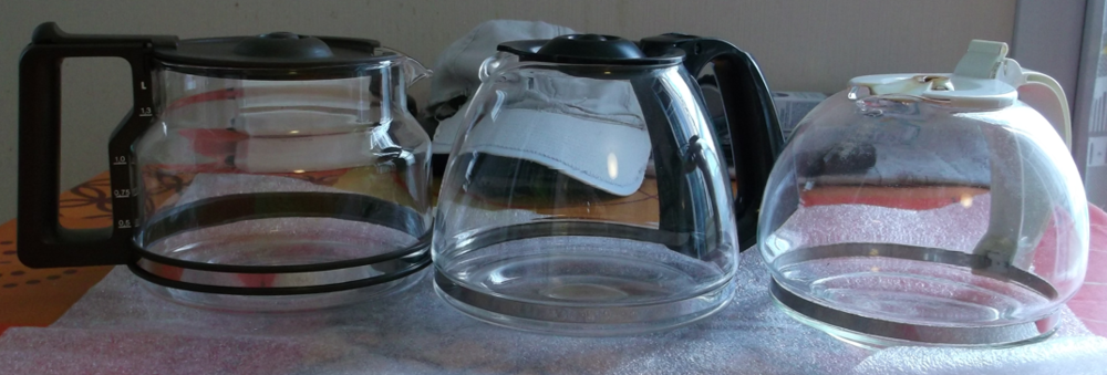 Trois verseuses &agrave; caf&eacute;, pour cafeti&egrave;re &eacute;lectrique Cuisine