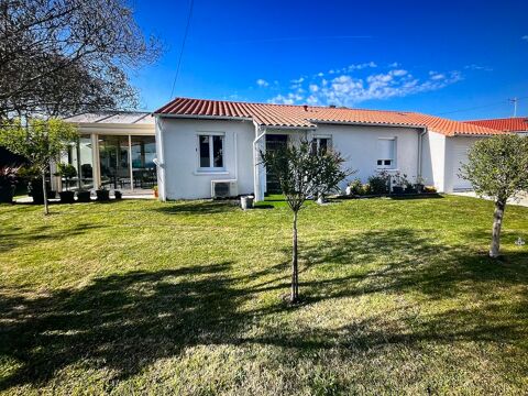   Belle maison de plain-pied � Royan Maison - 4 pi�ce(s) - 106 m�