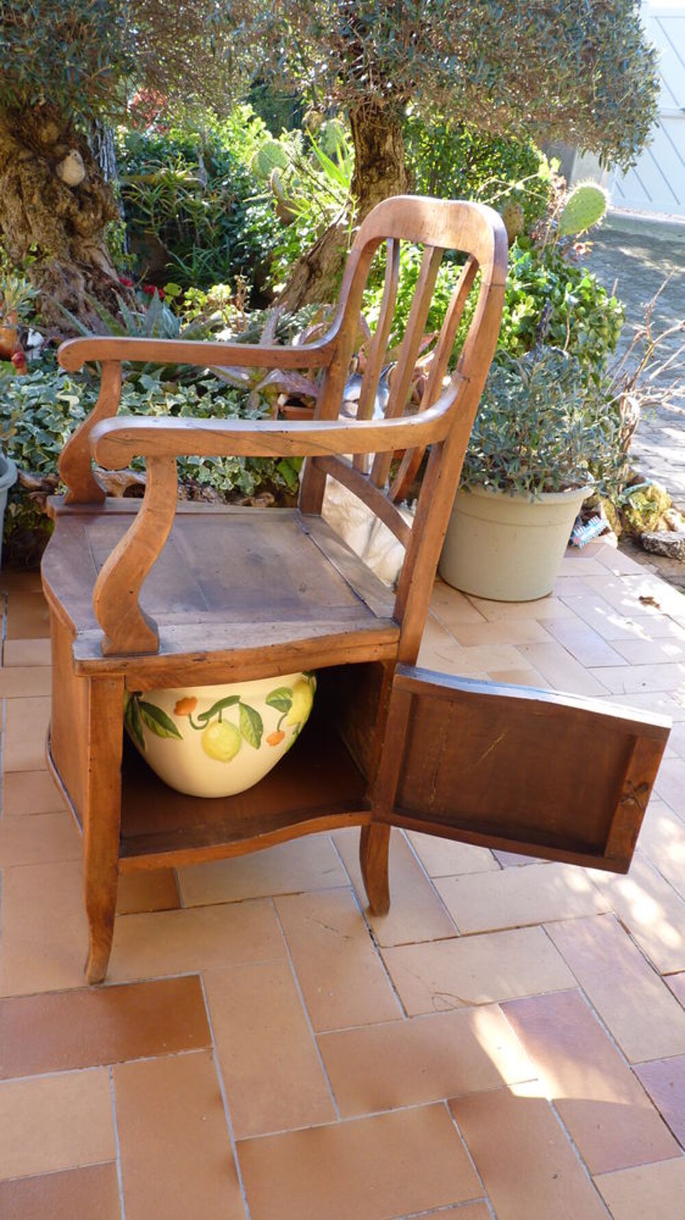 Wc toilette chaise ancien
Meubles