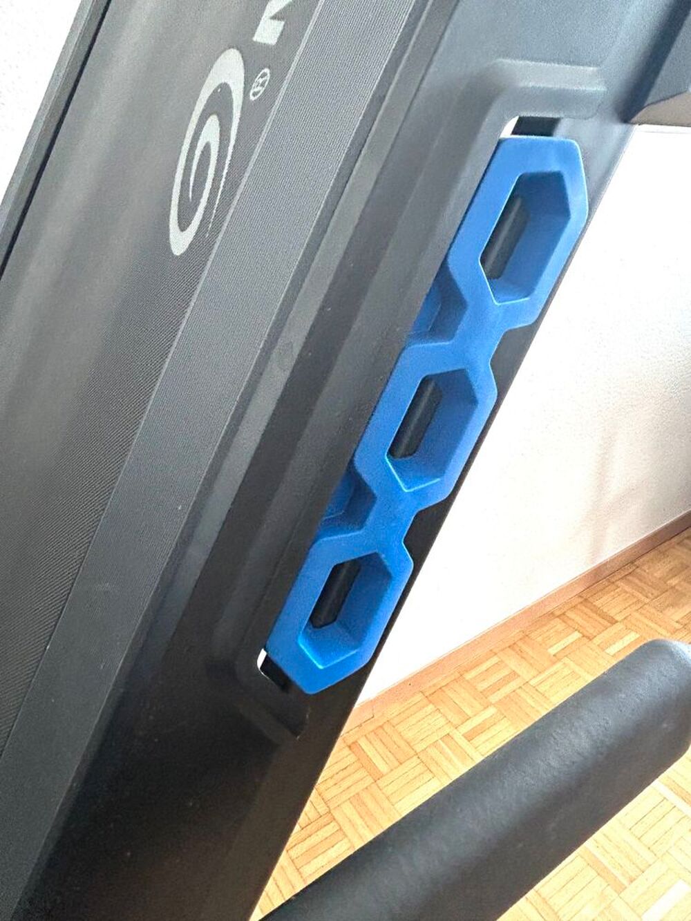 Tapis de course Nautilus €" pliable, 19 km/h Sports