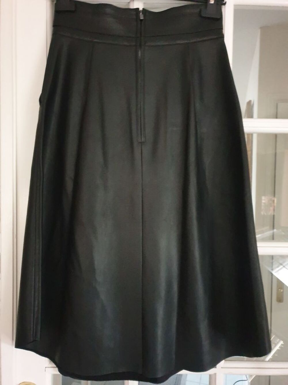 Jupe effet cuir noir Droite Mi-longue, T36, Promod, NEUVE Vêtements