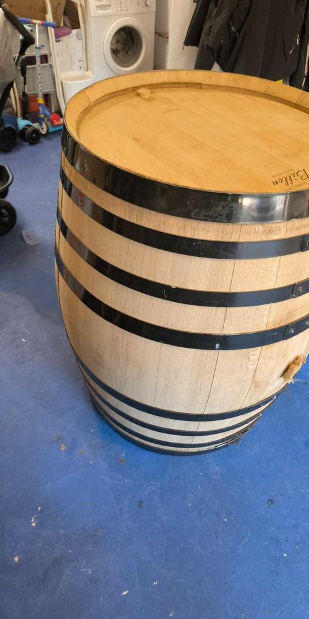 tonneau 400 litres enti&egrave;rement poncer Meubles