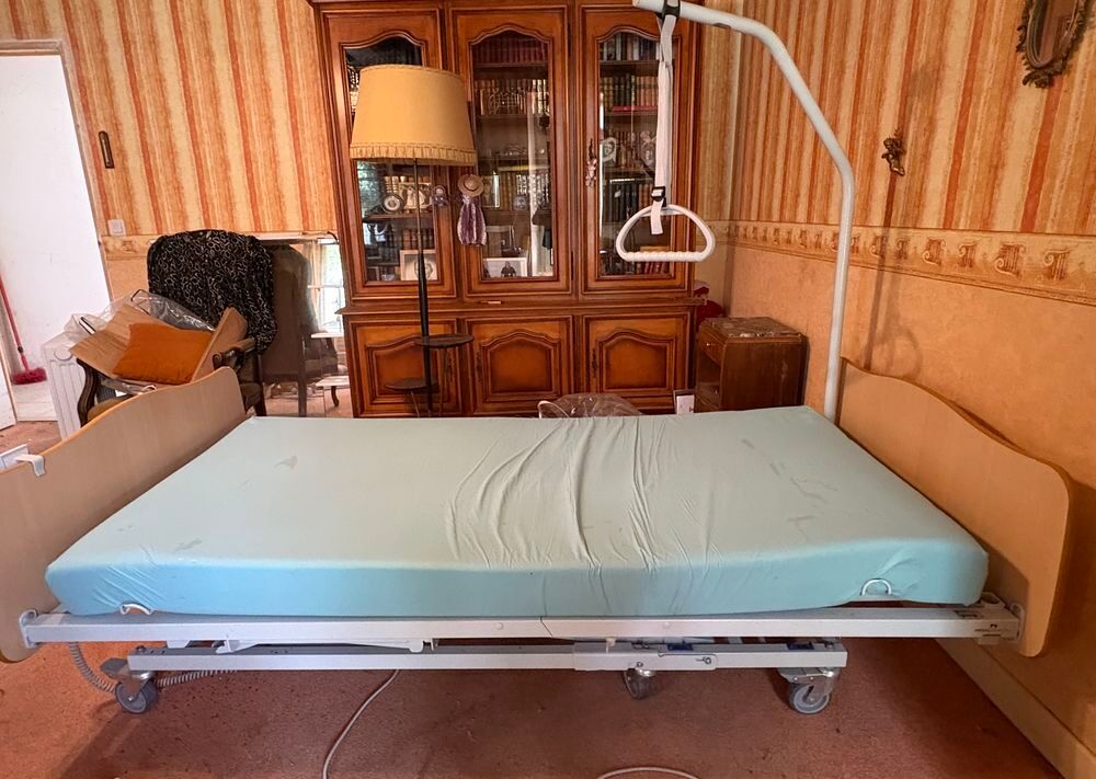 lit m&eacute;dicalis&eacute; Meubles