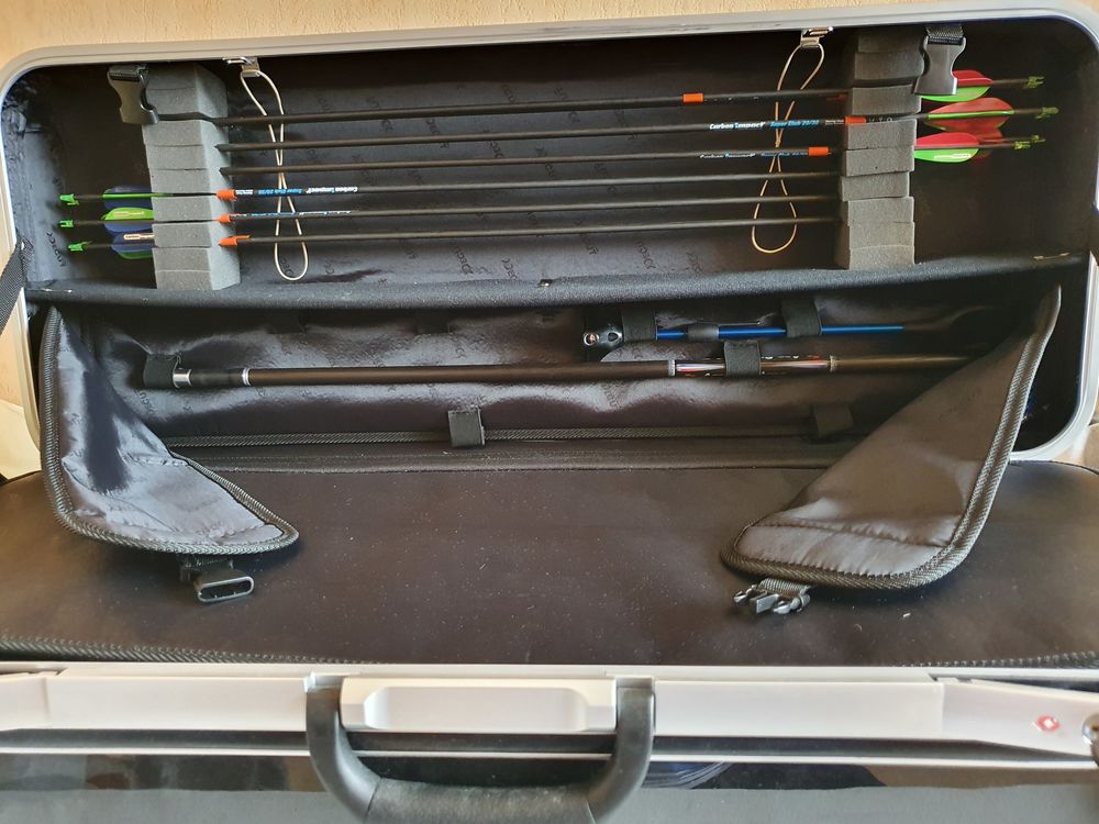 Arc avec accessoire plus valise Sports