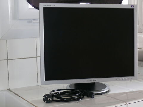 Ecran  Samsung  30 Saintes (17)
