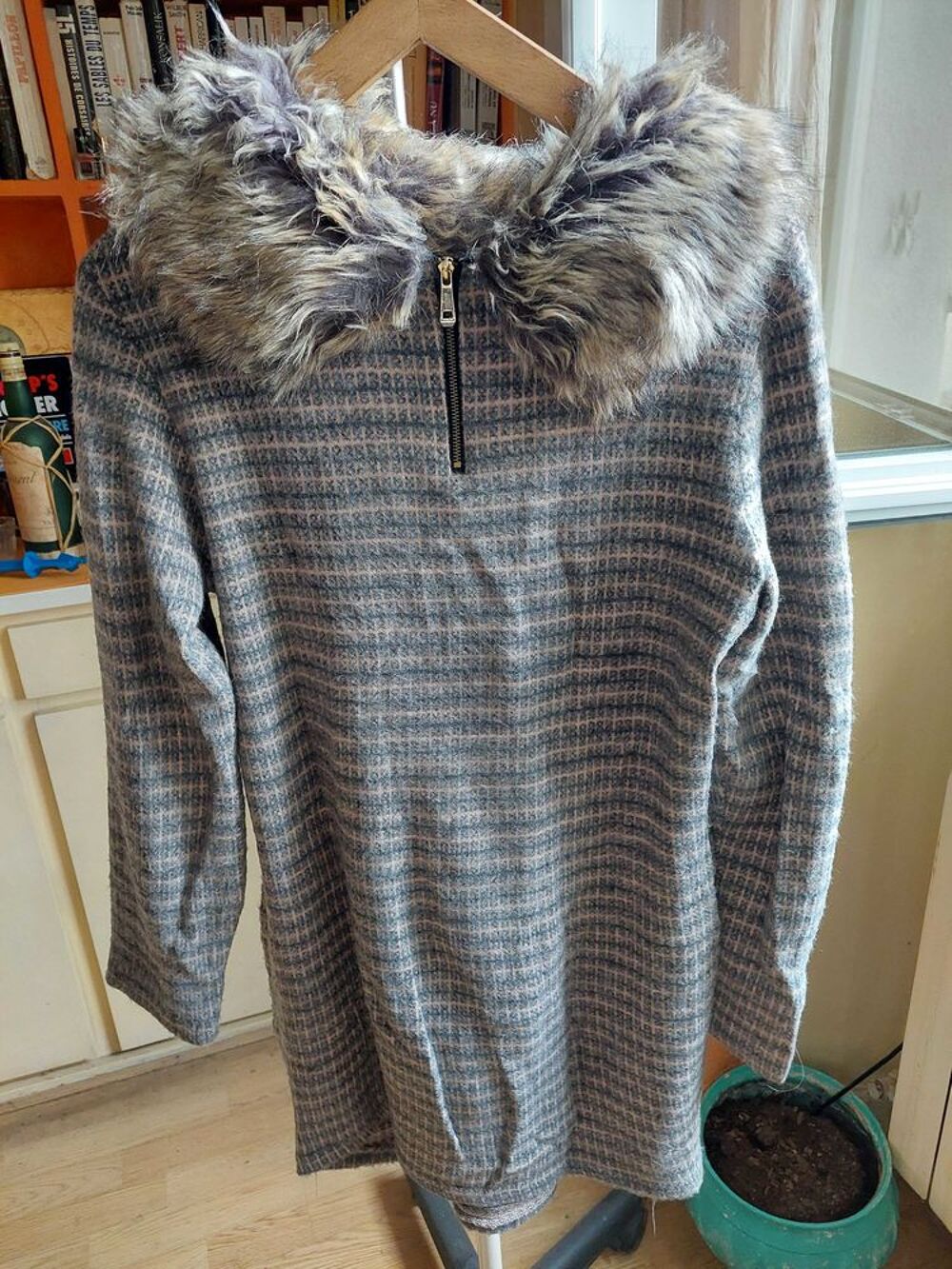Robe en laine taille 38 Vêtements