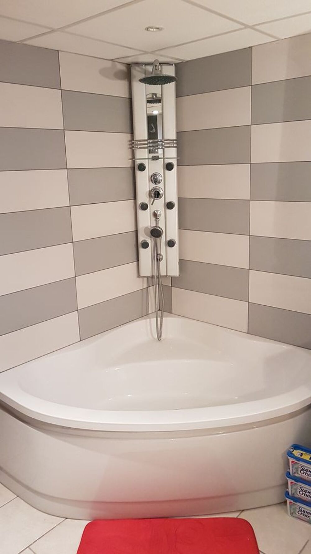 Bonjour je suis platrier peintre je renove vos interieurs Bricolage