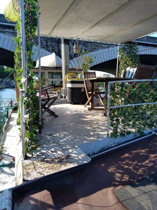  P�niche � vendre 2/3 pi�ces 60 m� Paris