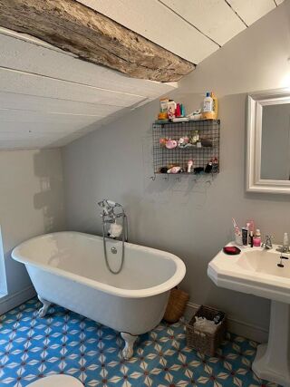  Chambre � louer 2/3 pi�ces 70 m� Angoul�me