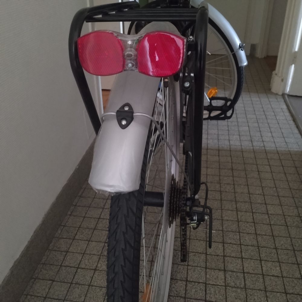 V&eacute;lo neuf Vlos