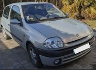 Clio II Clio 2 phase 1.  2001 occasion 69008 Lyon