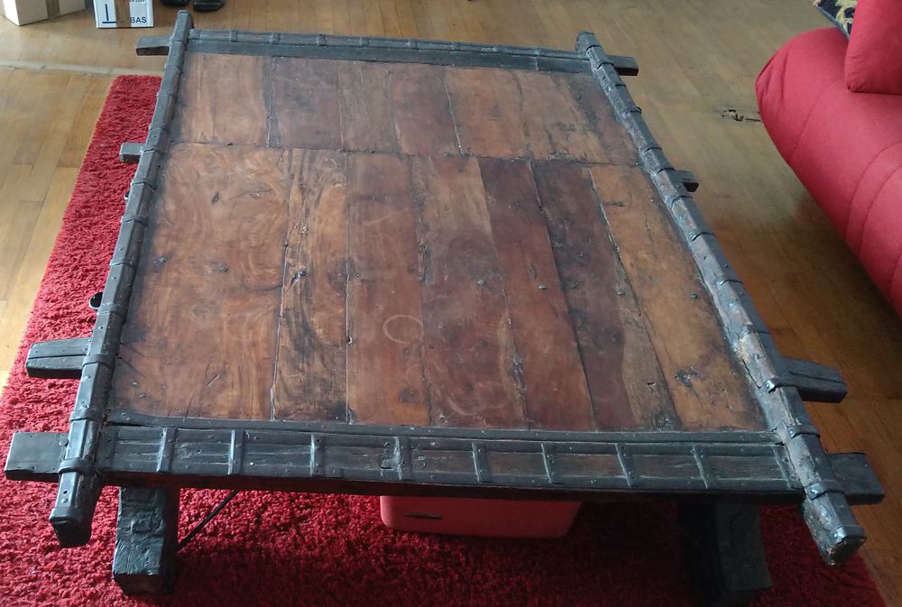 TABLE BASSE CHARGE " D ' ELEPHANT " COLLECTOR Meubles