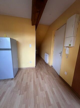  Appartement à louer 1 pièce 24 m²