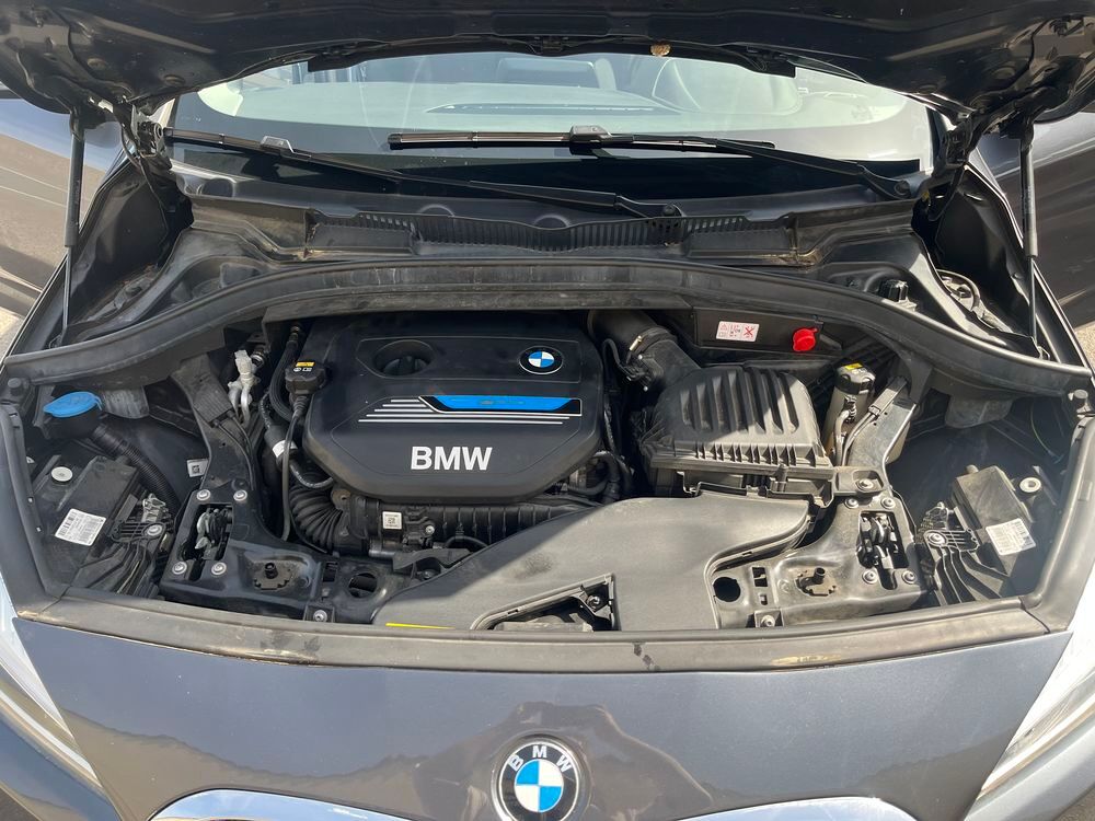 Serie 2 Active Tourer 225xe iPerformance 224 ch BVA6 Lounge 2018 occasion 77170 Brie-Comte-Robert