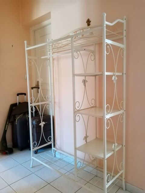 Vestiaire entr�e 30 Eaubonne (95)