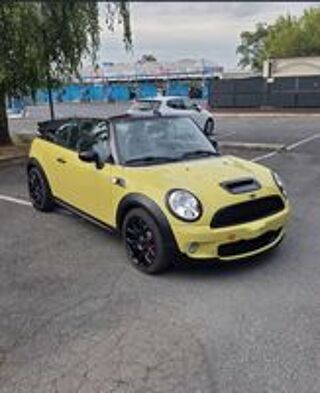 Cooper Cabriolet 1.6i - 211 John Works Pack Hot Spice + 2009 occasion 94100 Saint-Maur-des-Foss&eacute;s