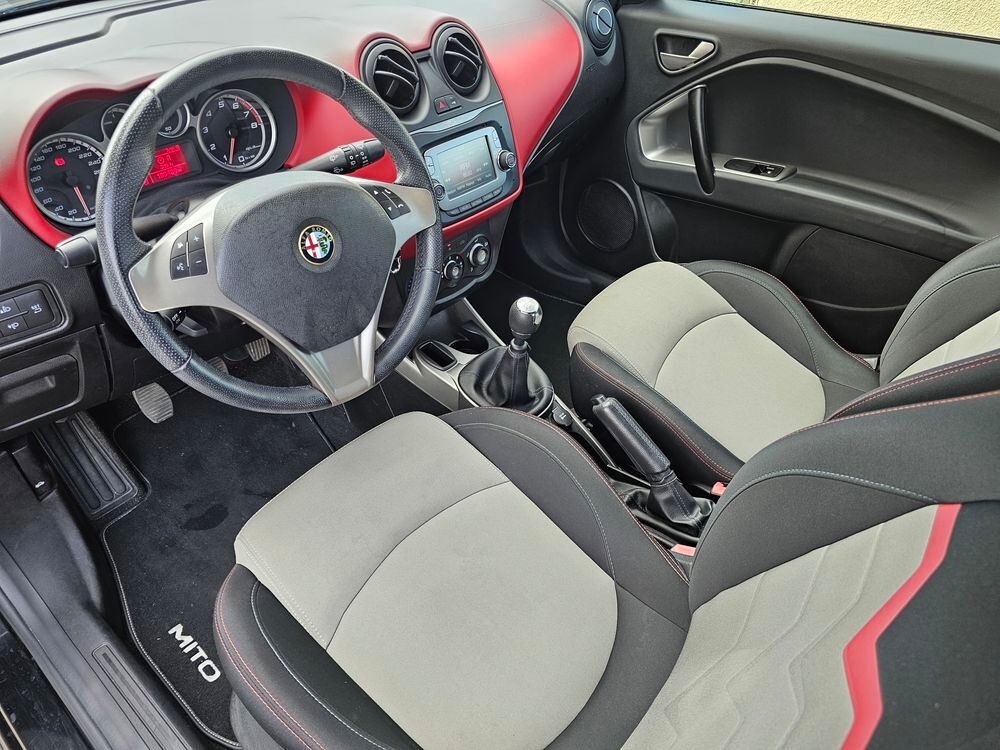 Mito MiTo 1.4 MPI 78 Start & Stop Distinctive 2013 occasion 33560 Carbon-Blanc