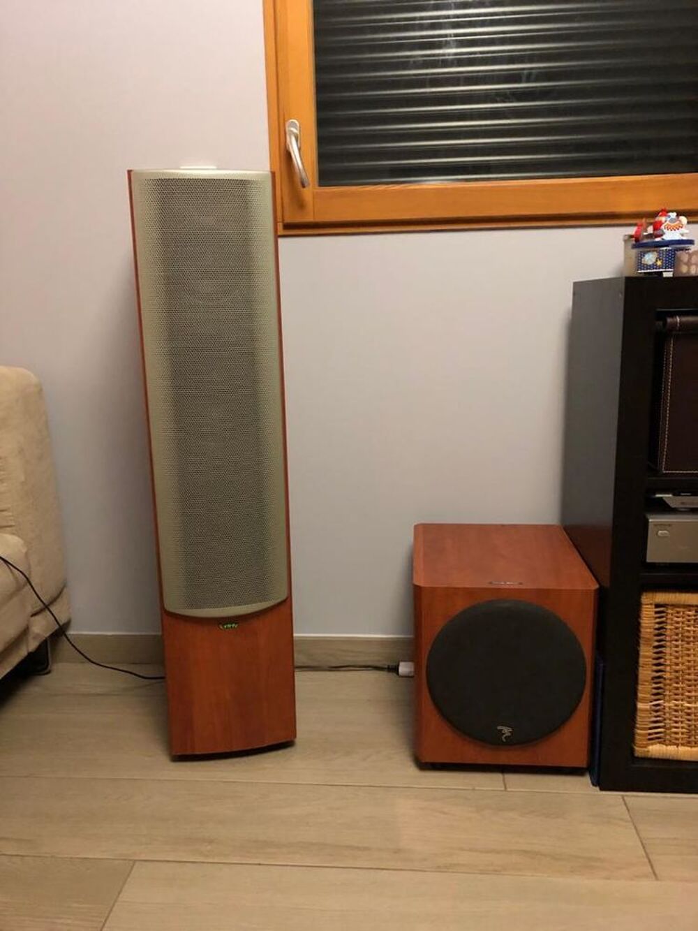 Hi-Fi Salon/Home cin&eacute;ma - excellent &eacute;tat, excellente qualit&eacute; Audio et hifi