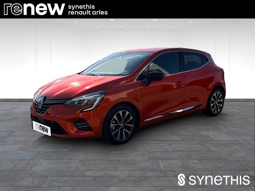 Clio V Clio E-Tech full hybrid 145 Techno 2023 occasion 13200 Arles
