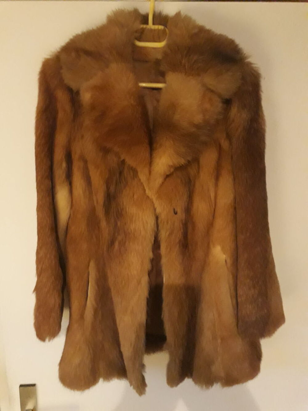 VESTE FOURRURE Vêtements