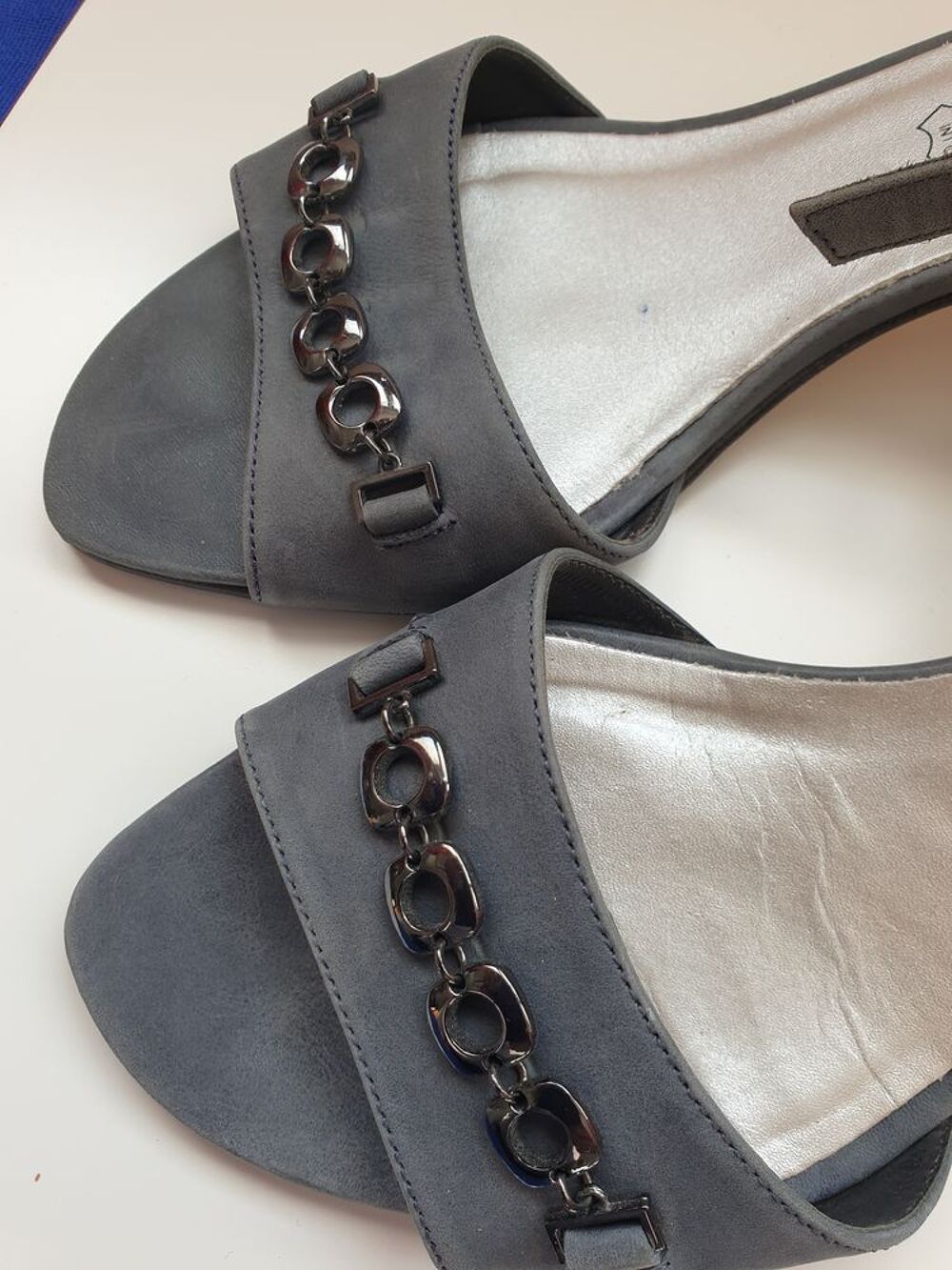 BG13- Sandales brides T39 Chaussures