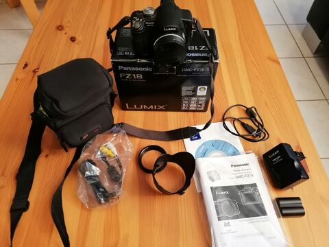 Panasonic Lumix DMC-FZ18 avec accessoires 130 M�ze (34)
