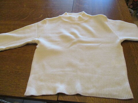Pull blanc cass� ou cr�me 0 M�rignies (59)