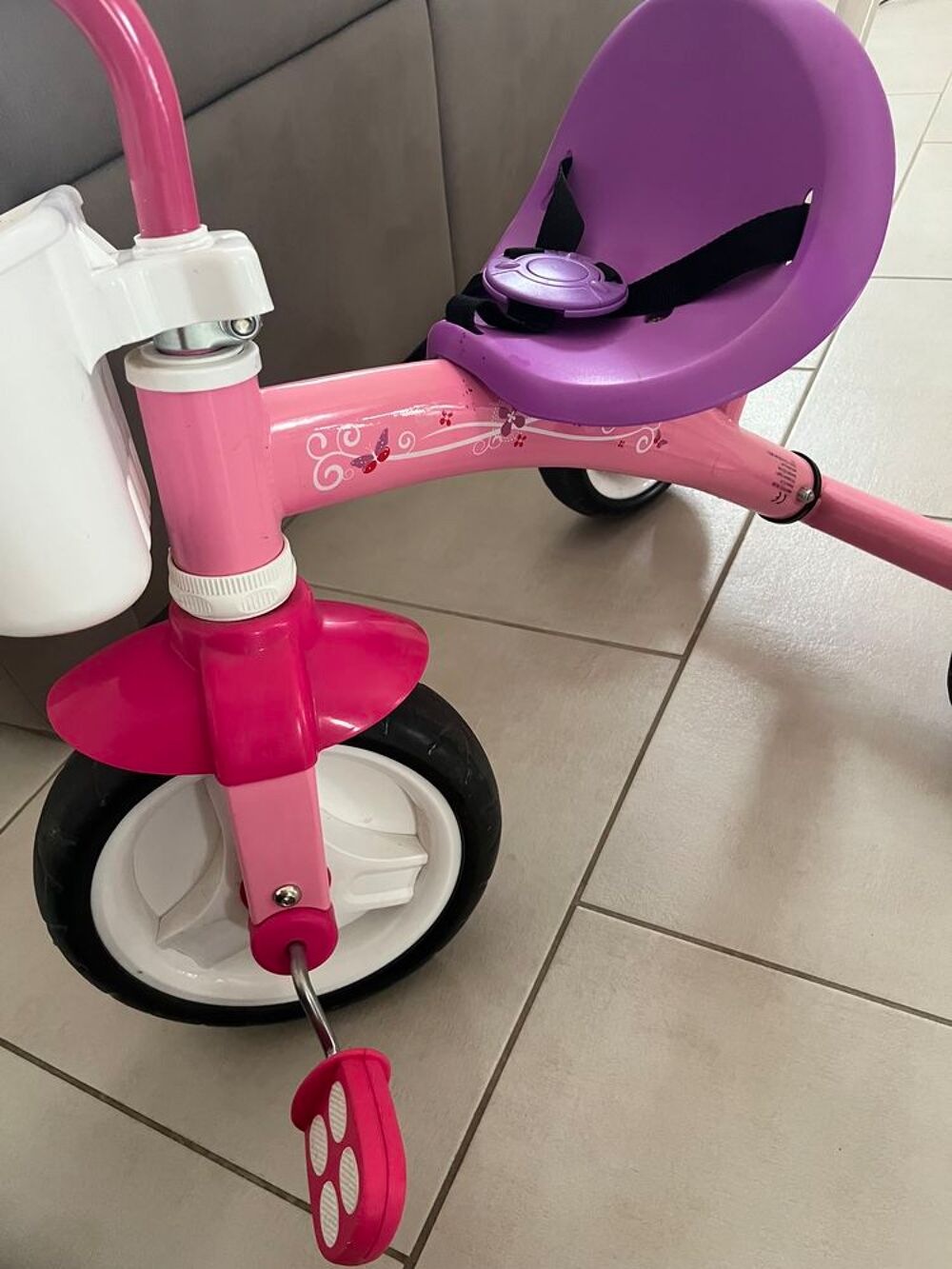 Tricycle chicco 2 en 1 Vélos