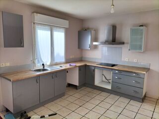  Maison à louer 5 pièces 128 m²