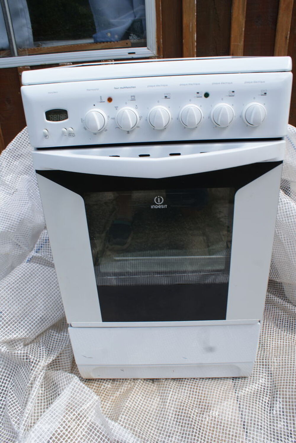 cuisini&egrave;re tout &eacute;lectrique Electroménager