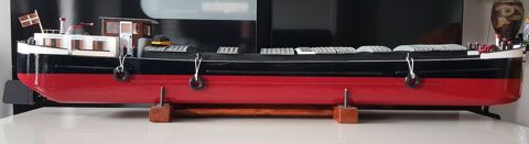 P�niche modele r�duit 1M20 (Faire offre) 200 Saint-P�e-sur-Nivelle (64)