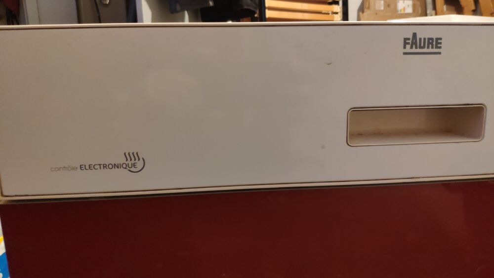 Lave vaisselle Faure contr&ocirc;le &eacute;lectronique Electroménager