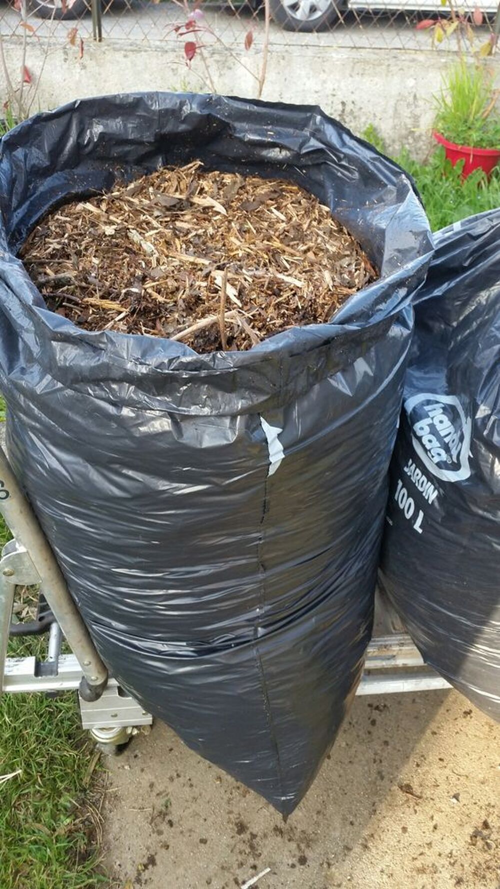 BRF (BROYAT DE FEUILLUS), EN SACS, LIVRABLE 09/31 Jardin