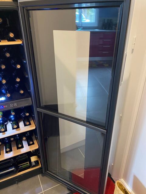 cave    vin HAIER 300 Saint-Denis-de-Pile (33)