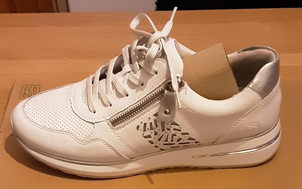 Chaussure Femme Blanche D&eacute;tails Mode Chaussures