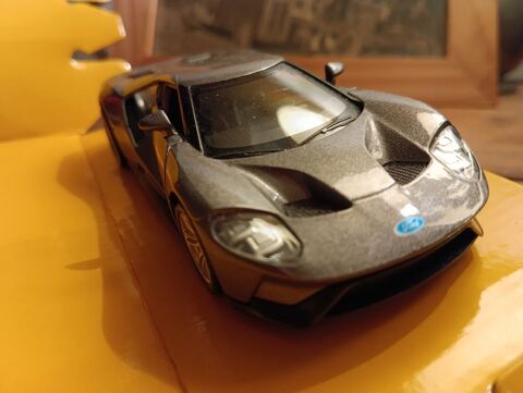 Ford GT 1/43eme neuve en boite  10 Saint-Ouen-l'Aum�ne (95)