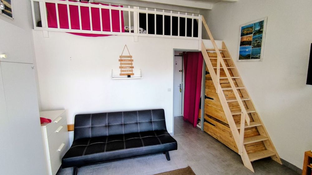 Vente Appartement LE CAP D'AGDE : Situé à 150m de la plagette et plage de la Conque, appartement Studio / Loggia vitrée, rénové. Le cap d agde