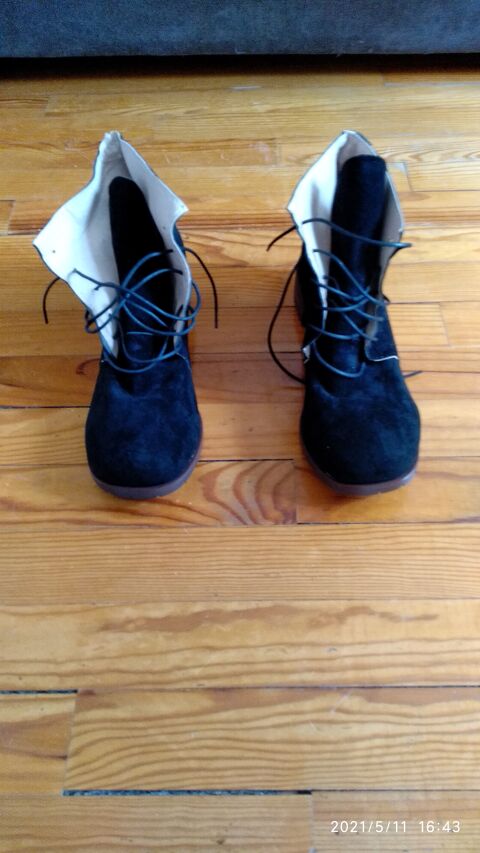 Chaussure en cuir anglaise 20 Paris 13 (75)