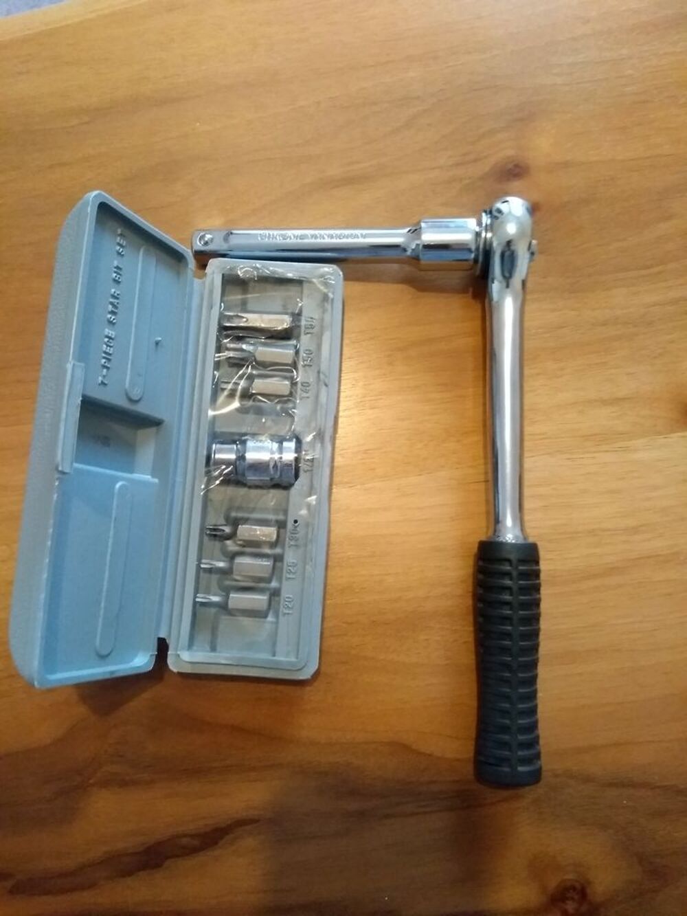 CLE A CLIQUET Bricolage