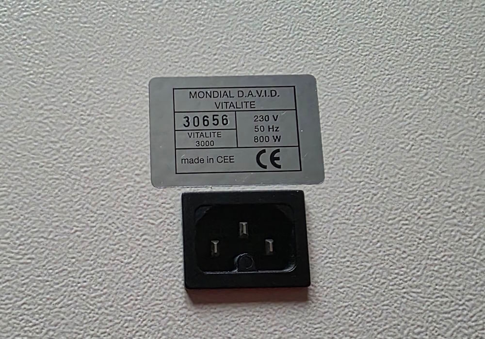 Cuiseur Vitalit&eacute; 3000 de la marque Mondial D.A.V.I.D. Electroménager