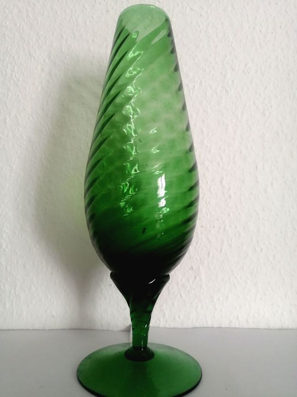 Tr&egrave;s beau verre / Vase en verre d'empoli Décoration