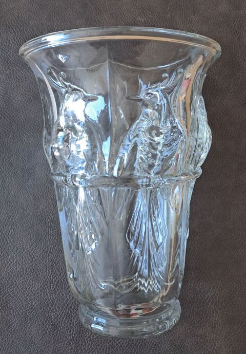 vase en verre moulé epais représentant des oiseaux Verlux 80 Mauguio-Carnon-Plage (34)