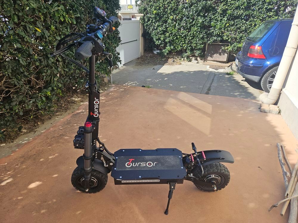 Trottinette toursor boyueda 6000w dual motor avec 50km Vélos